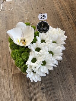 hartje orchidee witte en groene tinten